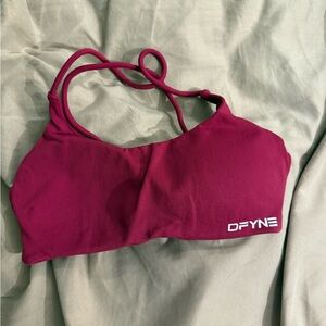 DFYNE sports bra